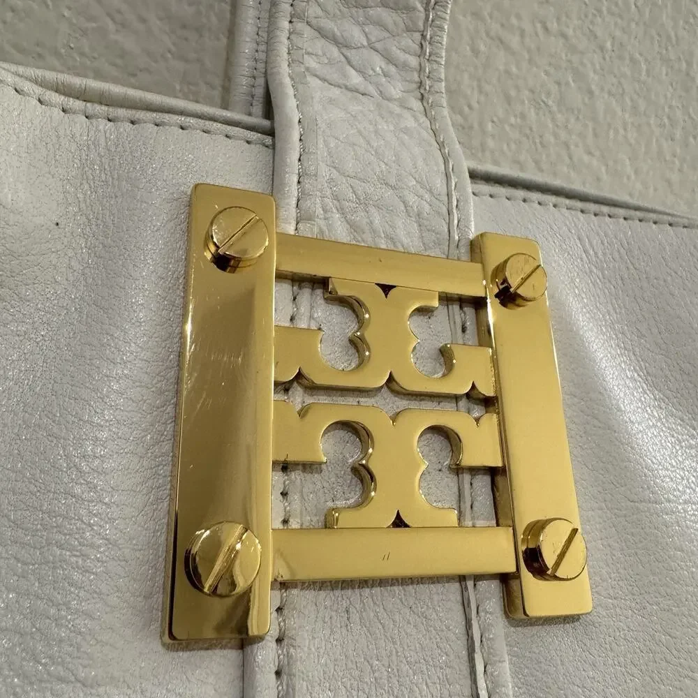 Tory Burch Gareth White Pebbled Leather Bucket Shoulder Tote Bag Gold Hardware